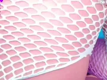 Chaturbate Free Live Porn of adriana_55