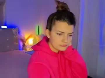 Chaturbate Best live sex cam show of laura__leee