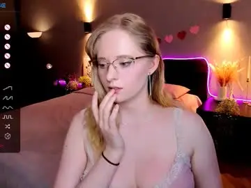 Chaturbate Sex Cam of sheslinki