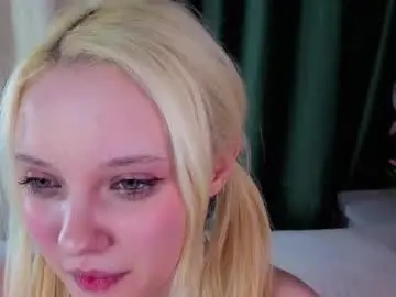 Chaturbate Live Porn of _curlydream_