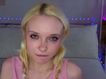 Chaturbate Live Sex Cam of _curlydream_