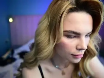 Chaturbate Live Sex Cam of love_you_to123