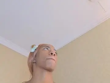 Chaturbate Live Sex of shanelle__