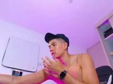 Chaturbate Live Porn of calavalerio