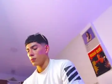 Chaturbate Free Porn Cam of calavalerio