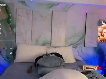 Chaturbate Live Sex Cam of david_banks_