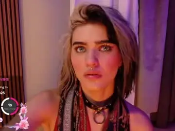 Chaturbate Live Sex of la_diabla_111_