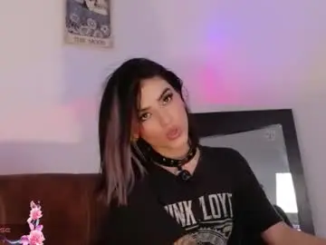 Chaturbate Free Porn Cam of la_diabla_111_