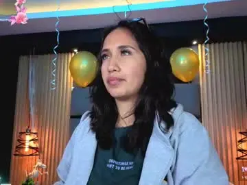 Chaturbate Adult Webcams of lauroberts