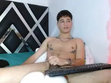 Chaturbate Free Porn Cam of levy_steve