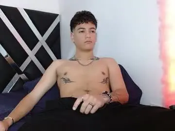Chaturbate Sex Cam of levy_steve