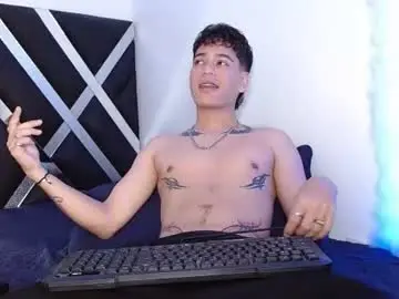 Chaturbate Sex Cam of levy_steve