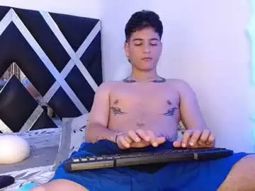 Chaturbate Watch Live Sex Cams of levy_steve