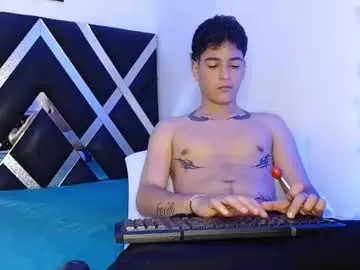 Chaturbate Sex Chat of levy_steve