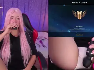 Chaturbate Live Porn of lilapop__