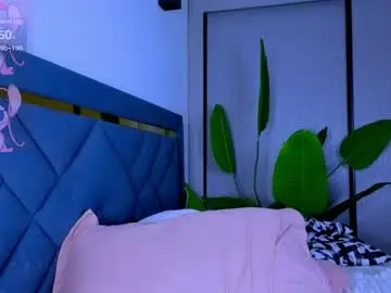 Chaturbate Live Porn of mia_sirenia