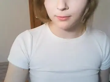 Chaturbate Live Sex Cam of seeschmittou