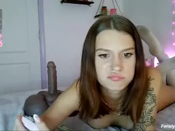 Chaturbate Sex Chat of serenaskyee