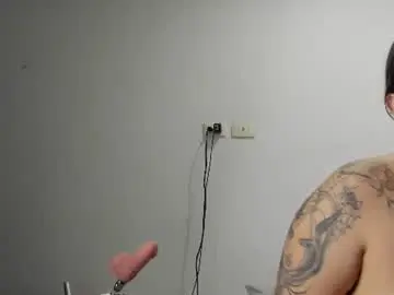 Chaturbate Live Sex Cam of allisonjustingb