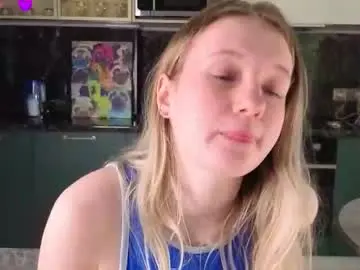 Chaturbate Adult Webcams of emilyhewell