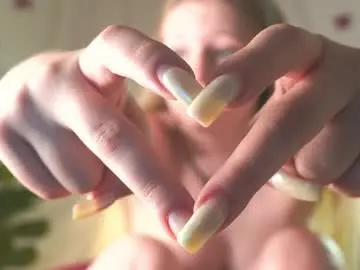 Chaturbate Live Porn of emilyhewell