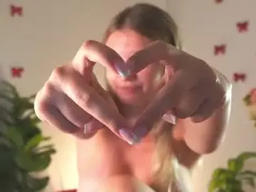 Chaturbate Sex Cam of emilyhewell