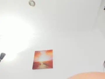 Chaturbate Best live sex cam show of nia__white