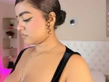 Chaturbate Best live sex cam show of sharlot_evans_