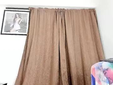 Chaturbate Live Porn of babyhorny_777