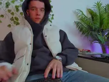 Chaturbate Adult Webcams of bravo_maestro