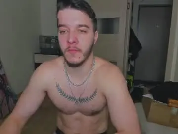 Chaturbate Live Sex Cam of bravo_maestro