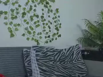 Chaturbate Live Sex Cam of bravo_maestro
