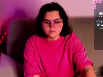 Chaturbate Live Sex Cam of curvy_janie