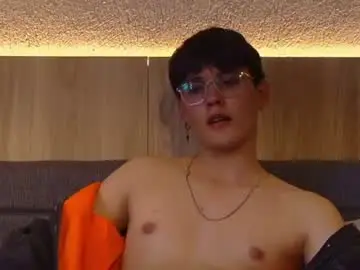 Chaturbate Free Porn Cam of evan_blass3