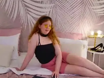 Chaturbate Best live sex cam show of oliviamarris