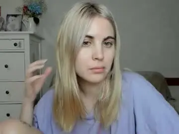 Chaturbate Live Sex Cam of pawwsup1