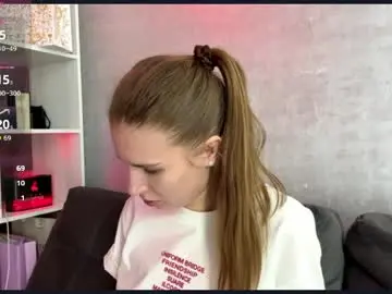 Chaturbate Live Porn of ronaldleidholt