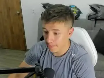 Chaturbate Live Sex of sam_potteer