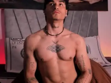 Chaturbate Nude Webcam of thomas_fit1