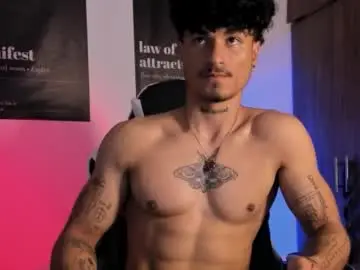 Chaturbate Nude Webcam of thomas_fit1