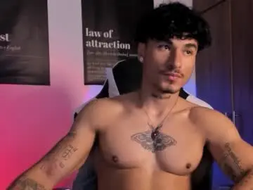 Chaturbate Live Sex of thomas_fit1