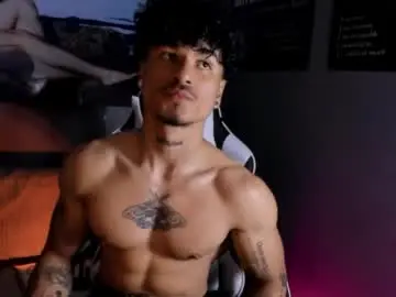 Chaturbate Best live sex cam show of thomas_fit1