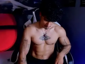 Chaturbate Best live sex cam show of thomas_fit1