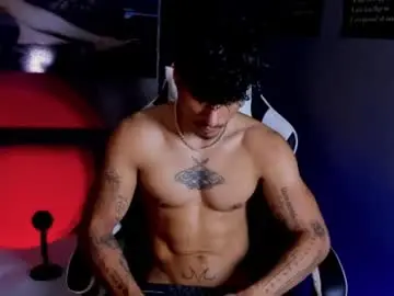 Chaturbate Adult Webcam of thomas_fit1