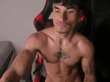 Chaturbate Watch Live Sex Cams of thomas_fit1
