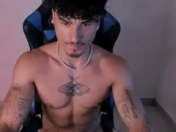 Chaturbate Best live sex cam show of thomas_fit1