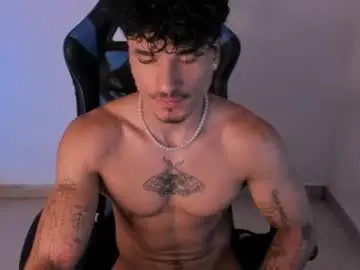Chaturbate Live Sex of thomas_fit1