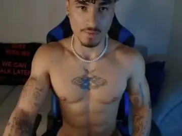 Chaturbate Live Sex Cam of thomas_fit1