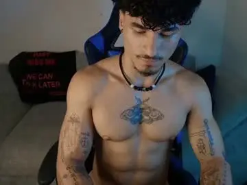 Chaturbate Watch Live Sex Cams of thomas_fit1