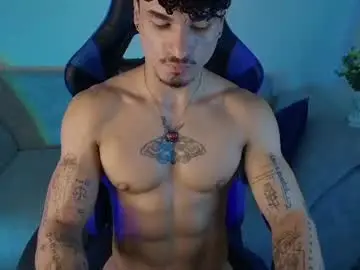 Chaturbate Free Porn Cam of thomas_fit1